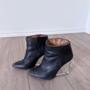 Martin Margiela Re-Edition Black Ankle Boots with Plexiglass Wedge EU38 US7